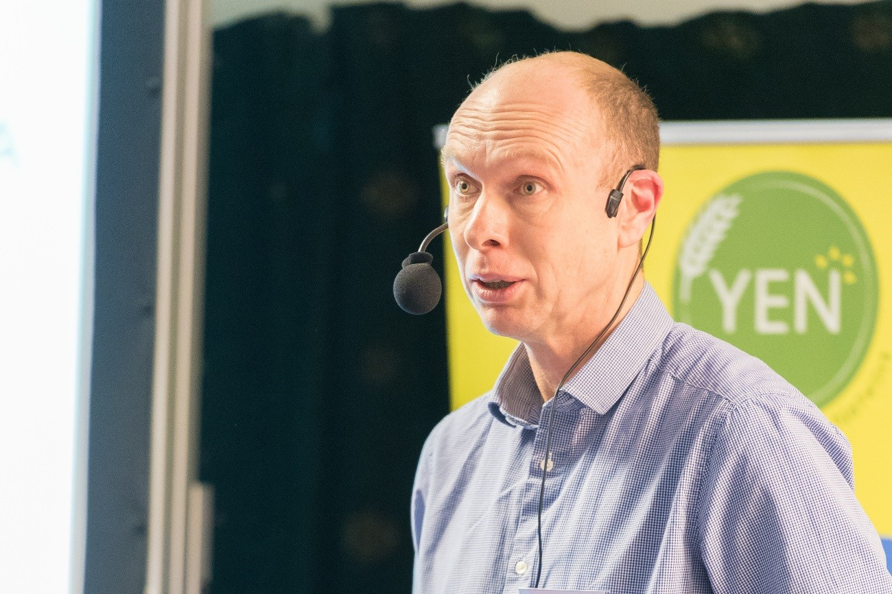 Dr Pete Berry